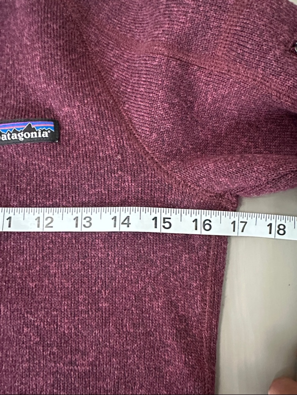 Patagonia Maroon Full-Zip Hooded Fleece Jacket - Picture 4 of 9
